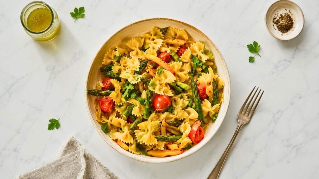 Easy Farfalle Pasta Salad with Fresh Colorful Vegetables – Healthy Summer Recipe
