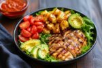 Healthy Grilled Chicken and Avocado Salad Recipe for a Quick and Delicious Lunch